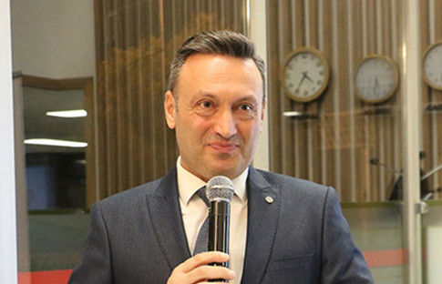 Eldemir,” Havalimanı terminali yetersiz”