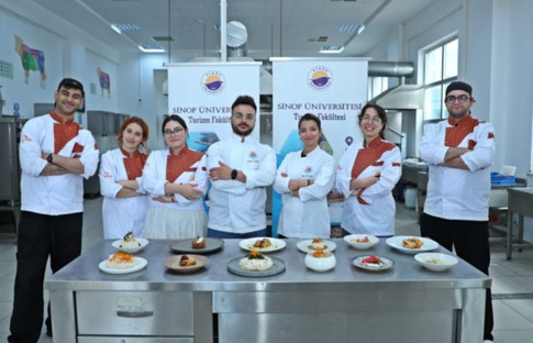 Sinop’a ait yöresel lezzetleri yorumladılar.