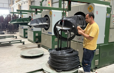 Ruşen Cıvata AOSB’de ‘akıllı vida’ fabrikası kurdu