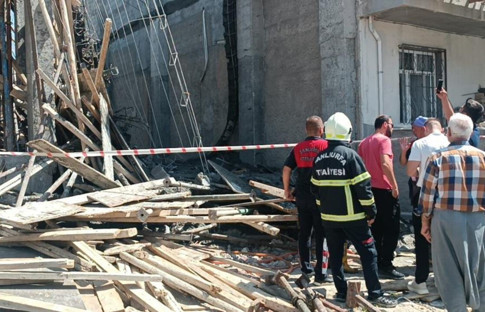 Şanlıurfa'da beton dökülürken inşaat çöktü: Yaralılar var