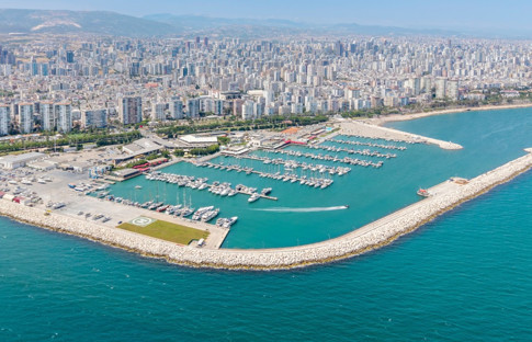 Mersin Marina’da çekek sahası genişletildi