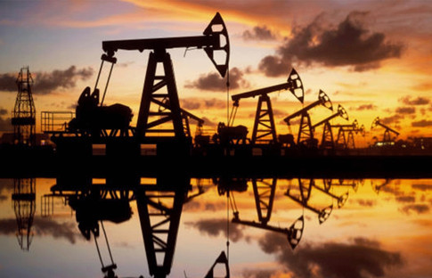 Petrol fiyatları jeopolitik gerilimlerle geriledi