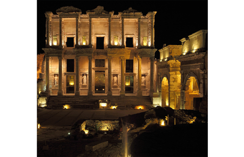 Gece müzeciliği 27 ören yerinde devam ediyor