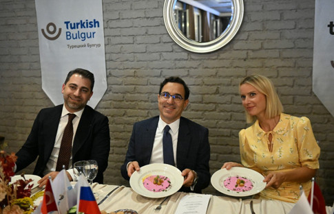 Türk bulguru, Moskova’da çifte etkinliğin yıldızı oldu