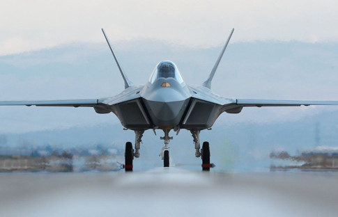 Türkiye KAAN'a motor almak için F-16'lardan vazgeçebilir