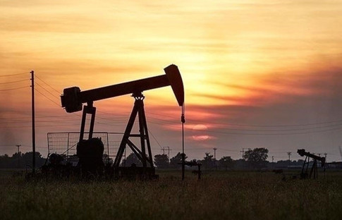 ABD'nin ham petrol stokları beklentinin üzerinde arttı