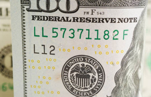 Dolar, ABD'den gelecek kritik veriler öncesi geriliyor