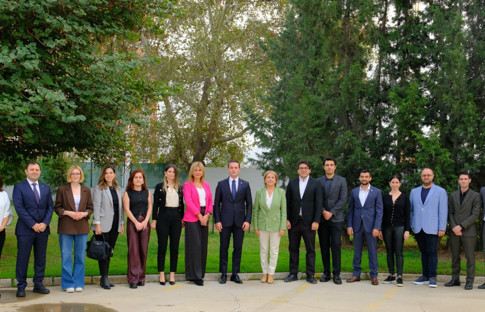 EGİAD 35. yılında otoyolları ağaçlandırıyor