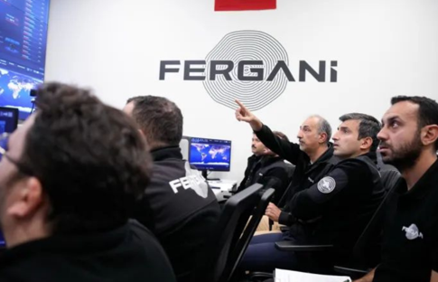 Fergani’nin iki uydusundan ilk sinyal geldi