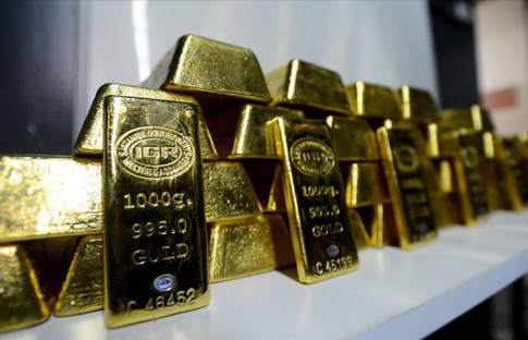 Faiz indirimi beklentisi ve doların zayıflaması altına yaradı