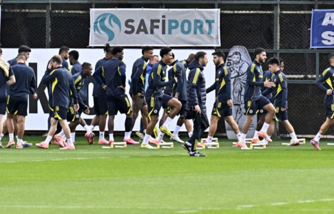 Fenerbahçe - Ferençvaroş maçı ilk 11'ler belli oldu