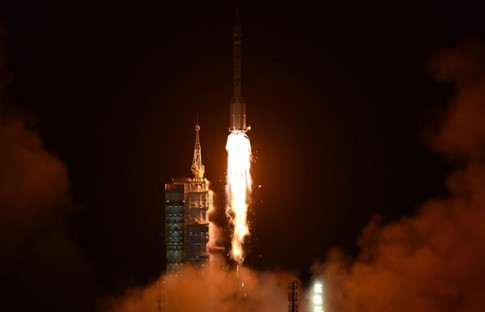 Çin Uzay İstasyonu'ndaki hasarlı Şıncou-20 mekiği insansız dönecek