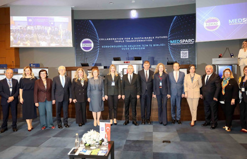 Üçüz dönüşümün yol haritası İzmir’de çizildi