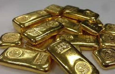 Altın fiyatları 4 bin 200 doların altına geriledi: Gram altında da düşüş var