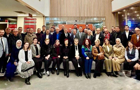 SAMSİAD üyeleri geleneksel iftarda buluştu