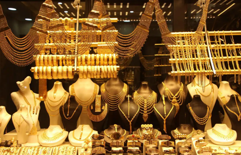 Kapalı Çarşı’da altın makası açıldı: Kâr 10 bin dolara çıktı