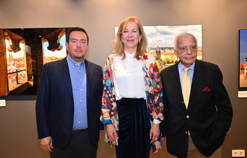 Zamana karşı duran bir görsel yolculuk