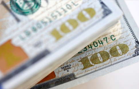 Dolar ile hisse senetleri arasında ters korelasyon güçleniyor