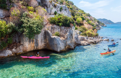 Turizmciler yeni sezonu yüksek enflasyonla açtı