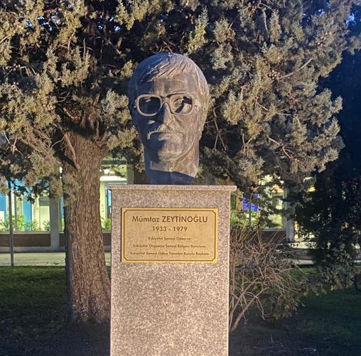 Fark edenler için Eskişehir bir ada - Resim : 2