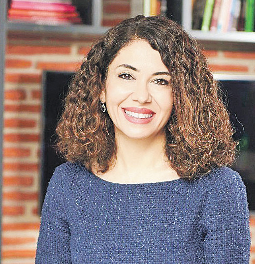 Kadınlar üretiyor, kurtarıyor, inşa ediyor! - Resim : 3