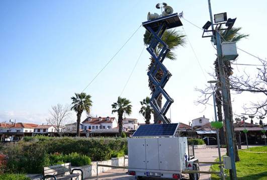 AFAD harekete geçti: Deprem fırtınası sonrası 3 şehre konuşlandırıldı! - Resim : 1