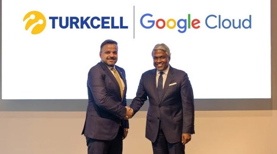 Turkcell ile imzalar atılmıştı: Google, Türkiye'ye 2 milyar dolar yatırım yapacak - Resim : 1
