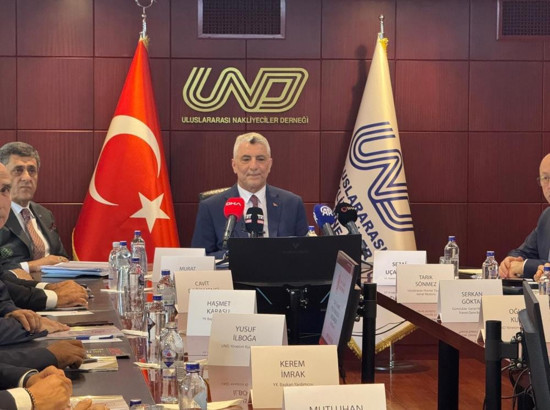 Ticaret Bakanı Ömer Bolat: Milli gelirin 13’te 1’i lojistik sektöründen sağlanıyor - Resim : 1