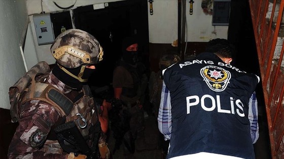 13 ilde eş zamanlı operasyon: 70 gözaltı kararı