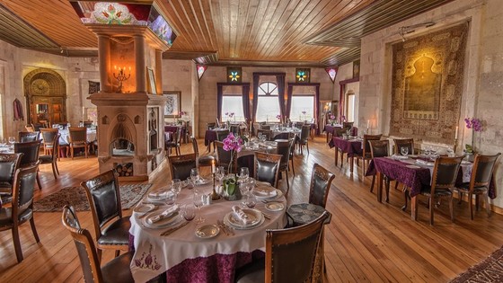 Lil’a Restaurant Doğu Avrupa’nın En Lüks Otel Restoranı seçildi