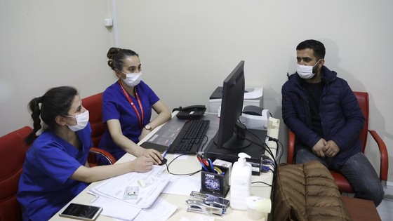 İyileşen COVID-19 hastaları, 'takip merkezleri'nde izlenmeye başlandı