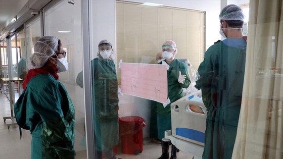Son 24 saatte 254 can kaybı, 18.102 yeni vaka