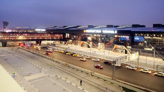 Rusya'nın en büyük havalimanı pistini Rönesans yeniledi
