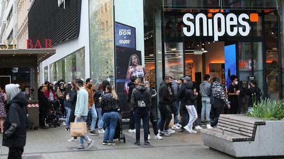 Avrupa BioNTech-Pfizer aşısının 12-15 yaşa uygulanmasını değerlendiriyor