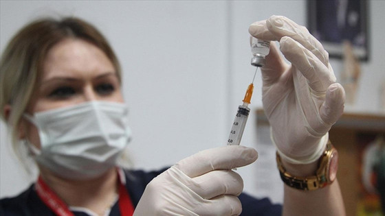 1 milyar 590 milyondan fazla aşı yapıldı: Türkiye 9. sırada