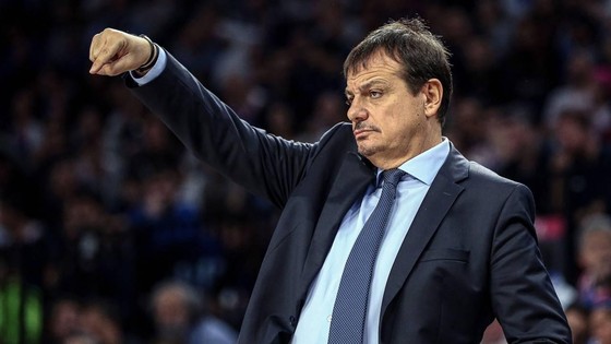 Ergin Ataman, iş yaşamında da şampiyon