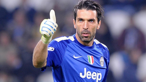 Buffon yuvaya döndü
