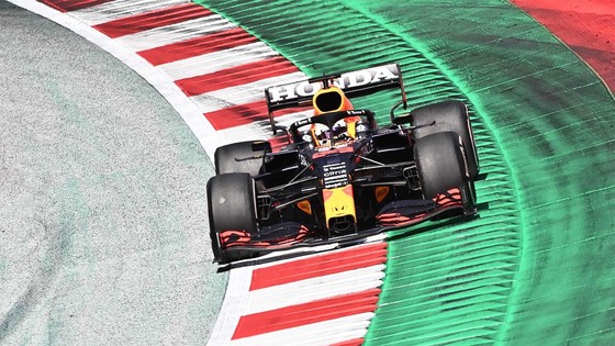 F1 Steiermark GP'sinde zafer Max Verstappen'in