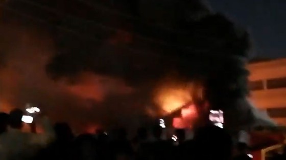 Irak'ta COVID-19 hastanesinde yangın: 41 ölü