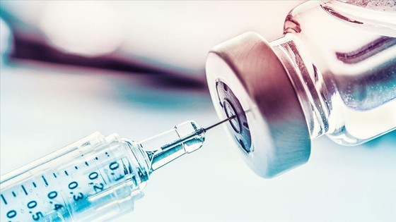 DSÖ, çocuklara COVID-19 aşısının gerekliliğini tartışıyor