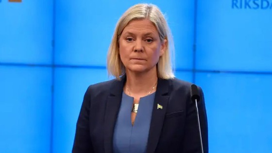İsveç'in ilk kadın başbakanı 7 saat sonra istifa etti