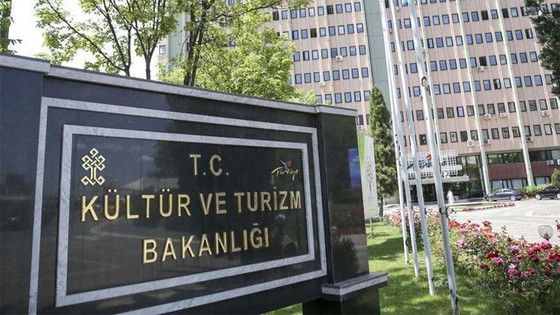 Bakanlık, Antalya Altın Portakal Film Festivali'nden çekildiğini duyurdu
