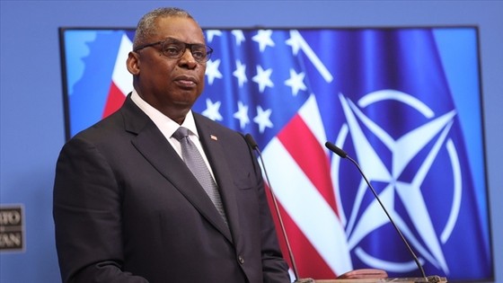 ABD Savunma Bakanı Austin: Putin, Ukrayna'ya girme kabiliyetine erişti