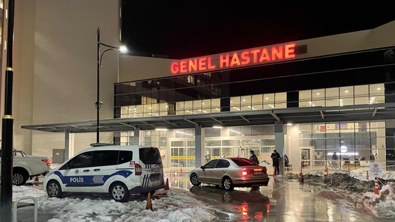 Konya'da 60 öğrenci zehirlenme şüphesiyle hastanelere kaldırıldı