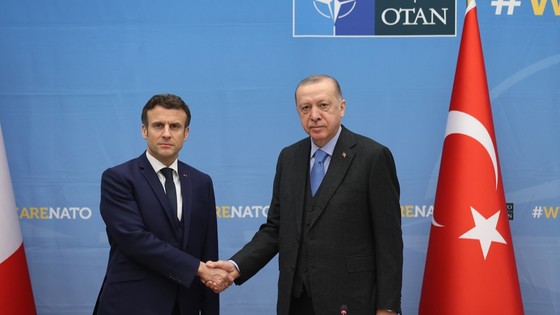 Cumhurbaşkanı Erdoğan, Macron’la telefonda görüştü