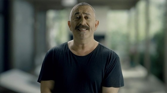 Cem Yılmaz nafaka davasını kazandı