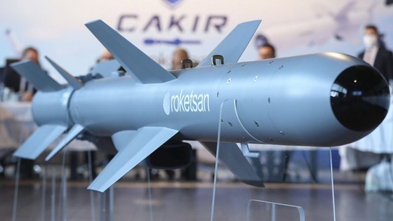 Roketsan, yeni seyir füze projesi ÇAKIR’ı tanıttı