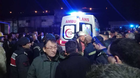 Zonguldak'ta kömür boşaltım aksanına sıkışan işçi hayatını kaybetti