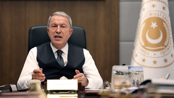 Bakan Akar'dan F-16 tasarısına tepki