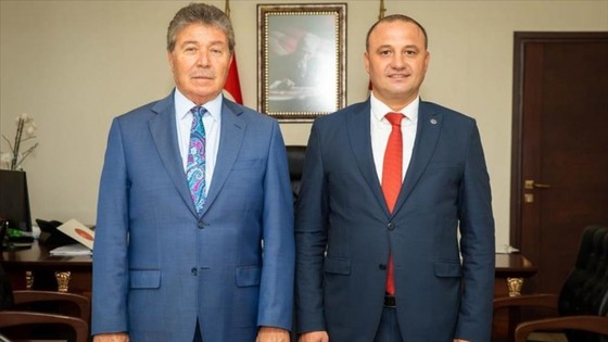 KKTC Maliye Bakanı Atun istifa etti